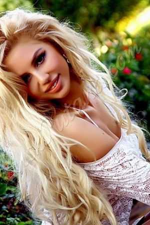 Вероника, метро Строгино