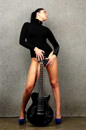 Александра, метро Перово