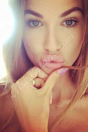 Маша, метро Андроновка