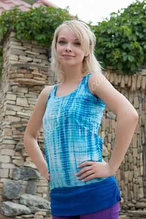 Катя, метро Борисово