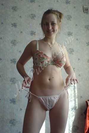 Света, метро Рассказовка