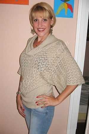 Маша, метро Водный стадион