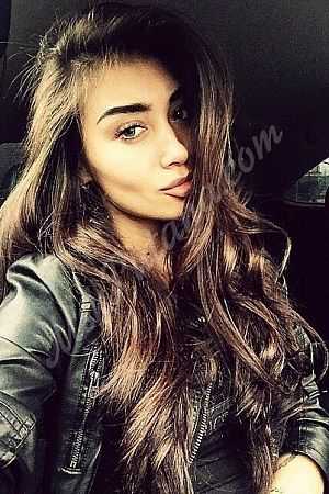 Карина, метро Речной вокзал