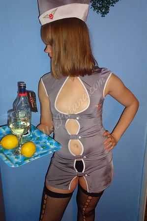 Элина, метро Международная