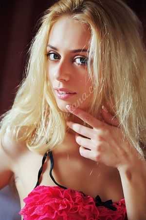 Лера, метро Октябрьская