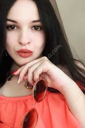 Ника, метро Выхино