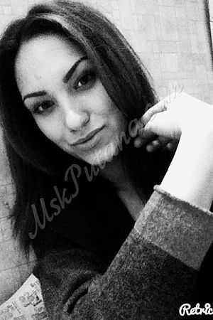 Милана, метро Чертановская