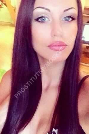 Влада, метро Маяковская