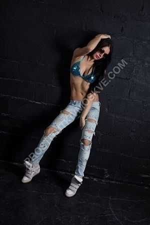 Вера, метро Курская