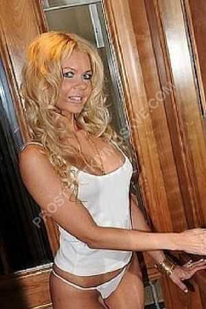 Лена, метро Кунцевская