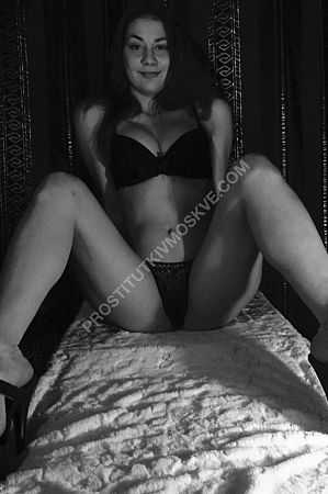 НИКА, метро Тургеневская