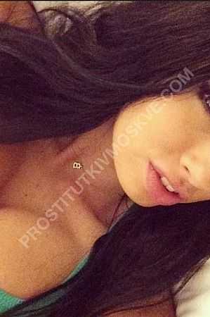 Кира, метро Дмитровская