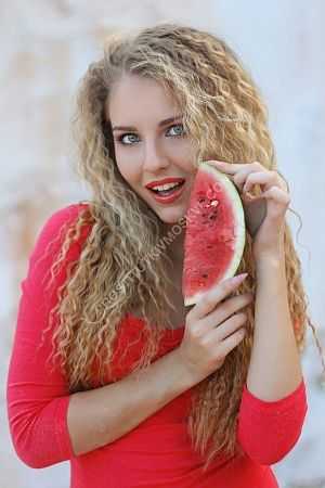 Вероника, метро Парк культуры