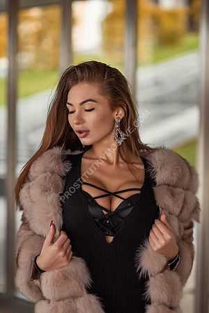 Юля, метро Щукинская