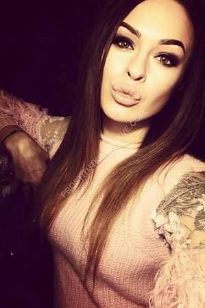 Олеся, метро Улица Скобелевская