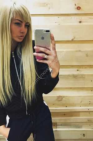 Вика, метро Новопеределкино