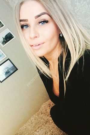 Карина, метро Шелепиха