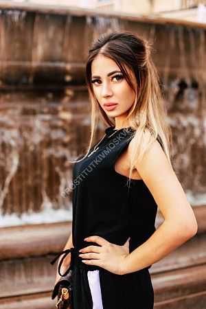 Милана, метро Марьино