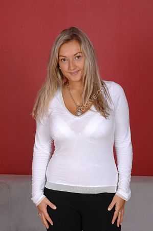 Ира, метро Достоевская