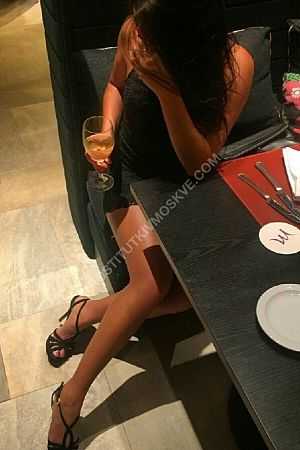 маша, метро Новослободская