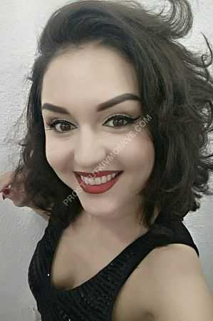 Надя, метро Пушкинская