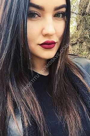 Валентина, метро Планерная