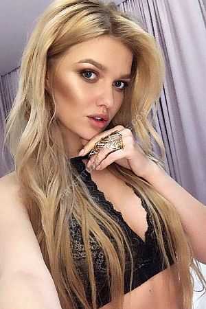 Соня, метро Улица Старокачаловская