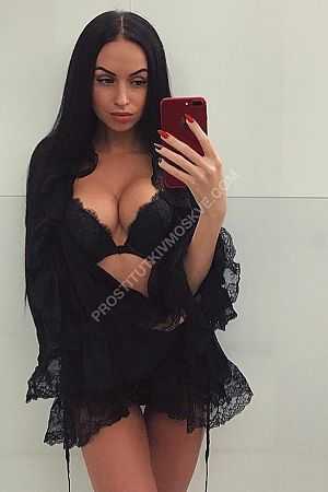 Марина, метро Славянский бульвар