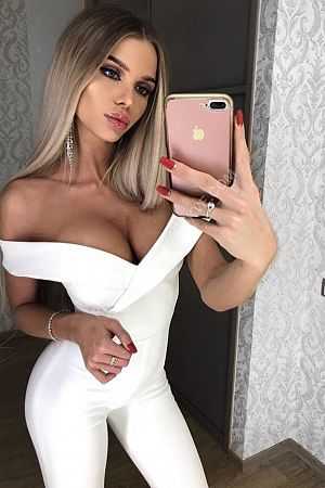 Алина, метро Котельники