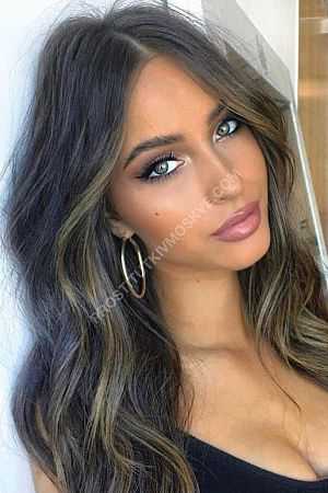 Настя, метро Лужники