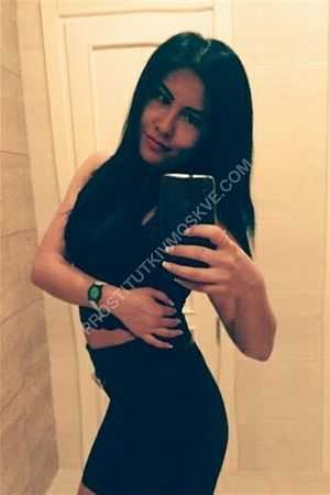 Лиза, метро Новокузнецкая