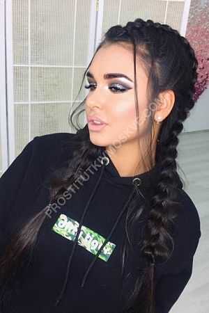 яна, метро Кутузовская