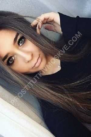 аля, метро Тропарёво