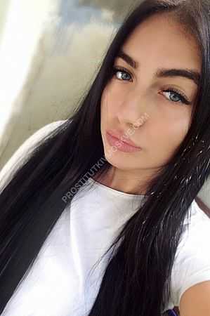 Алла, метро Рижская