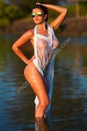 аня, метро Таганская