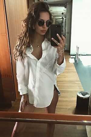 Маша, метро Лубянка