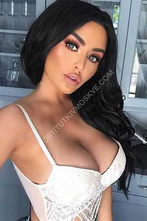 Вика, метро Киевская