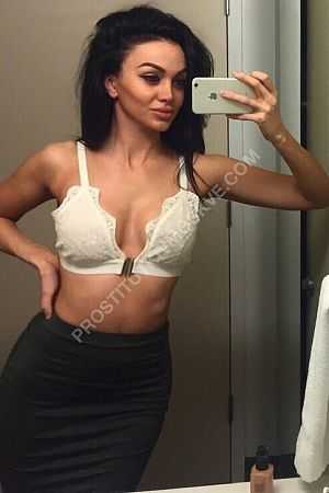 Вика, метро Алексеевская