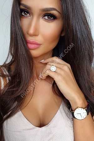 Вика, метро Выхино