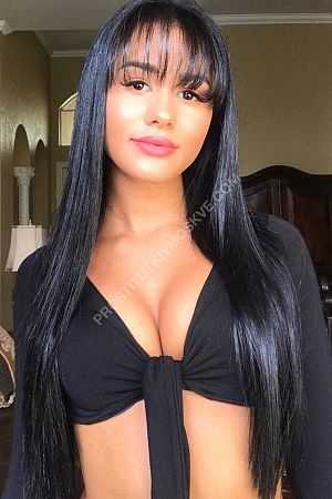 Вика, метро Коммунарка