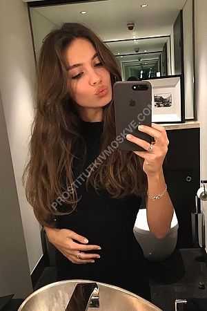 Женя, метро Каховская