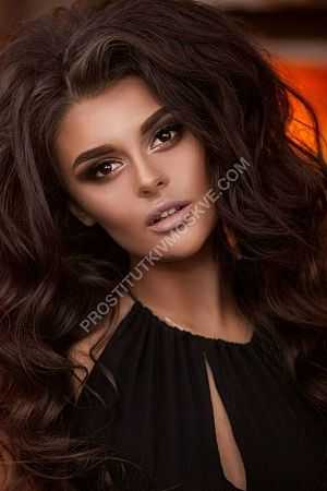 Юля, метро Марьино