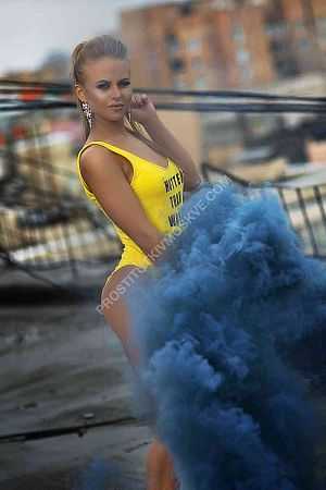 Глория, метро Лужники