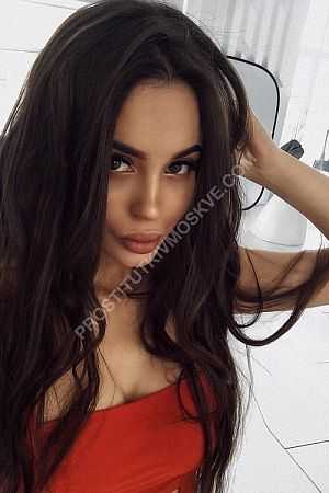 Анеля, метро Балтийская