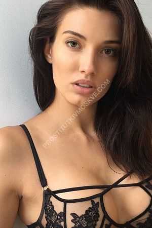 Вика, метро Коммунарка