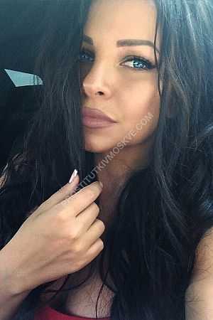 Лолита, метро Боровицкая