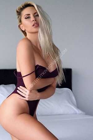 Алина, метро Библиотека имени Ленина