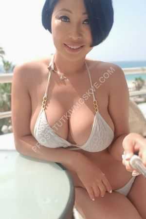 Тая, метро Чистые пруды