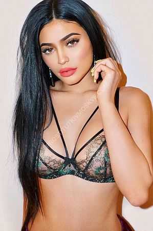 Марина, метро Беговая