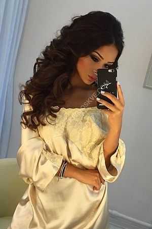 катя, метро Кузнецкий мост